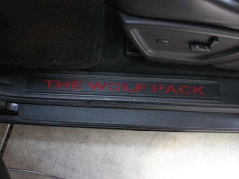 How to INSTALL illuminated door sills Chevrolet Colorado & GMC Canyon